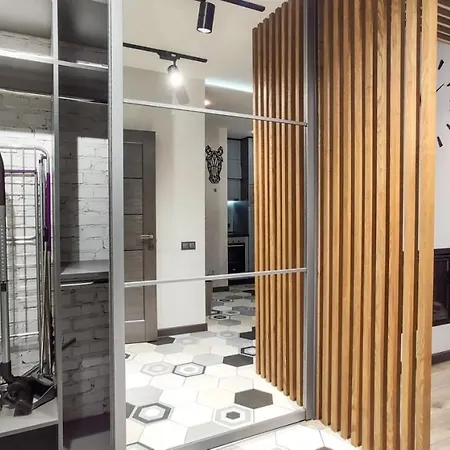 Petrovdom 52,67,205,213 In Smart In New York Concept House * Kiev