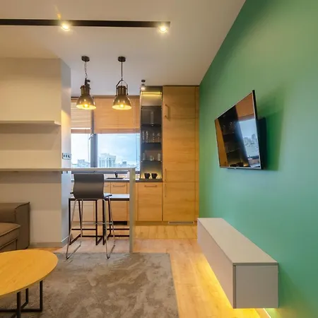 Apartamento Petrovdom 52,67,205,213 In Smart In New York Concept House Kiev