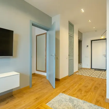Petrovdom 52,67,205,213 In Smart In New York Concept House Apartamento