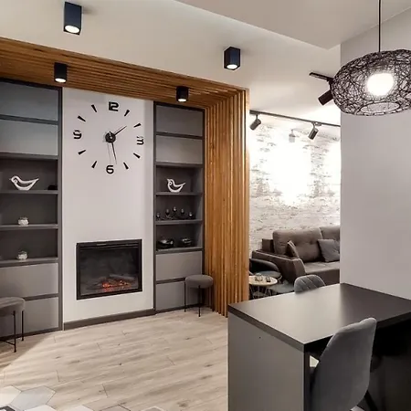 Petrovdom 52,67,205,213 In Smart In New York Concept House Kijev