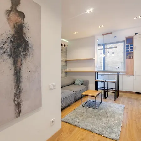 Petrovdom 52,67,205,213 In Smart In New York Concept House * Kijev