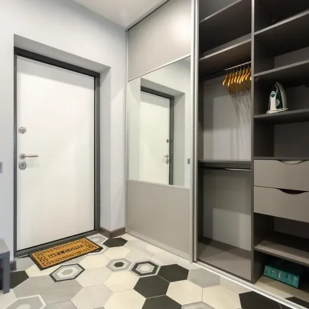 Petrovdom 52,67,205,213 In Smart In New York Concept House Apartman *